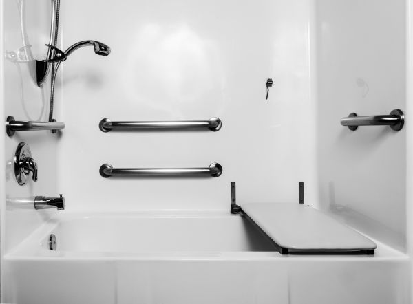 Accessible Tub Installation in New Albany